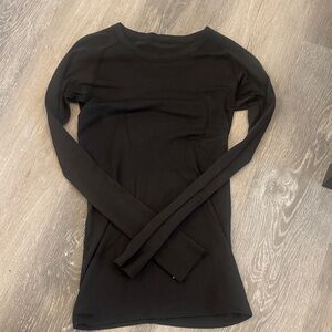 Lululemon Black Long Sleeve Women's Top